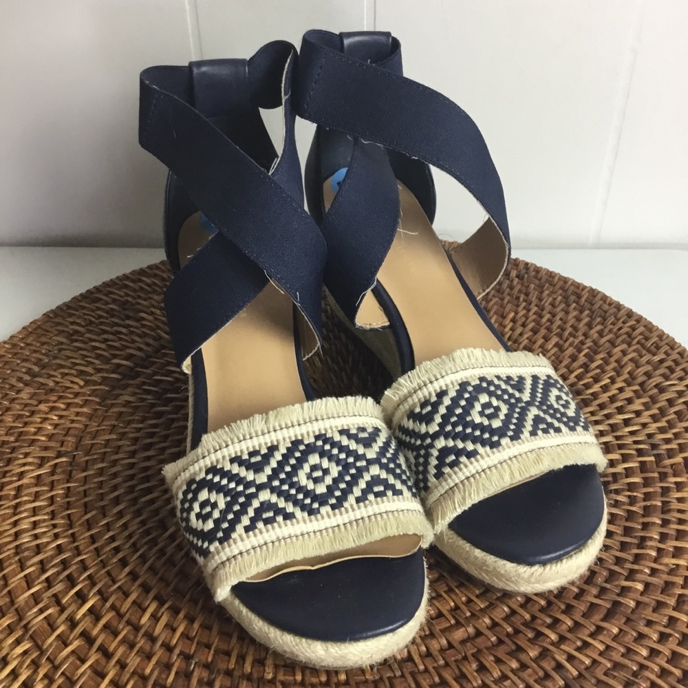 Tommy Hilfiger Wedge Sandals Size 7.5 Blue & Tan Shoes
